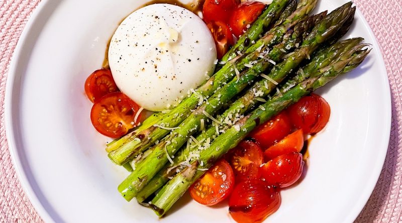 Asparagus with Burrata