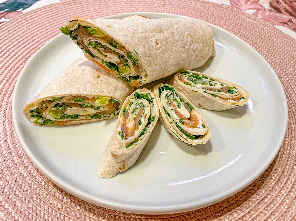 Tortilla Wraps with Salmon