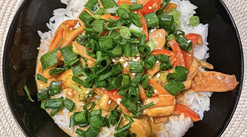 Spicy Creamy Chicken Bowl