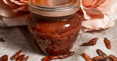 Spicy Plum Chutney
