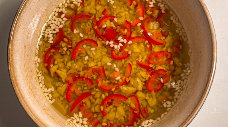 Spicy Garlic Oil