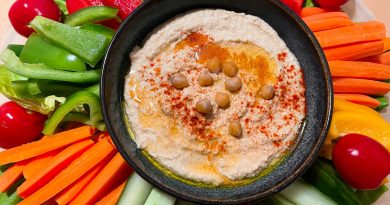 Mediterranean Hummus Platter