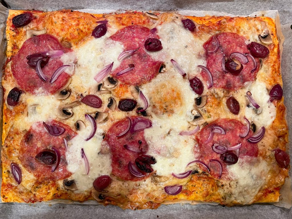 Mediterranean Delight Pizza