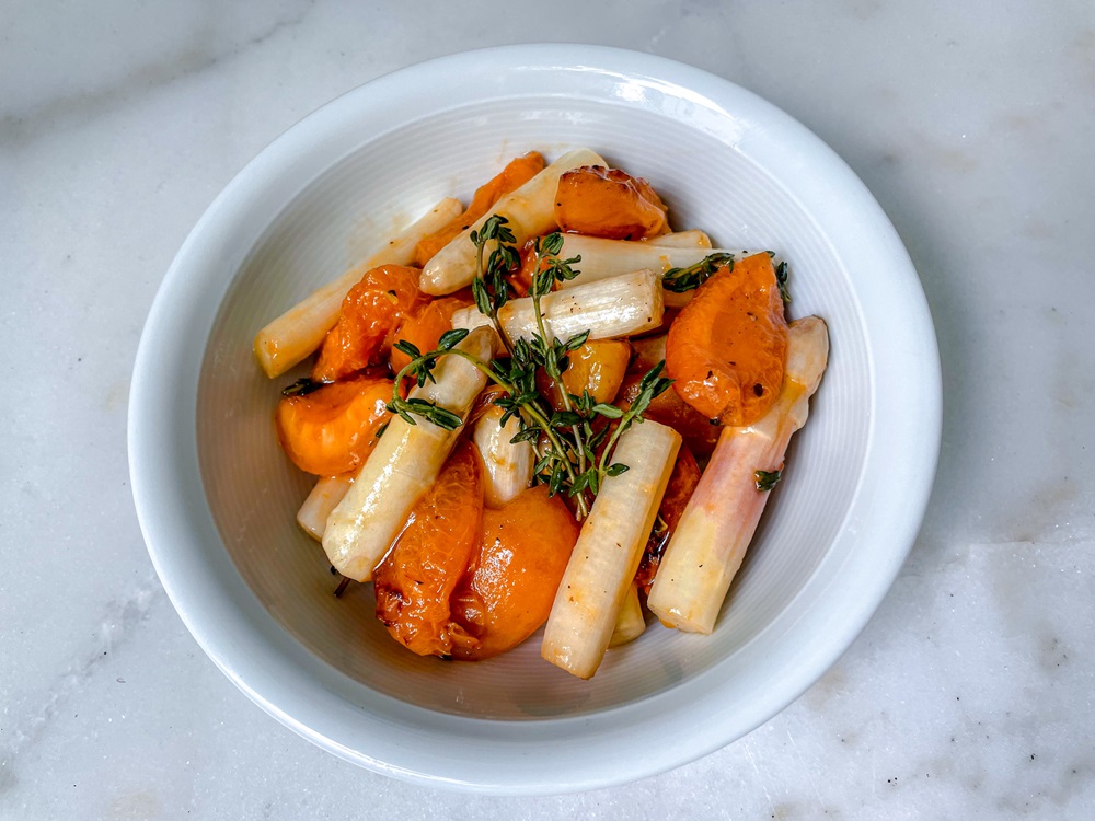 White Asparagus and Apricot
