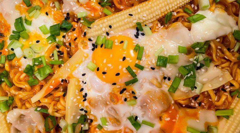 Buldak Ramen with Mussels and Cream