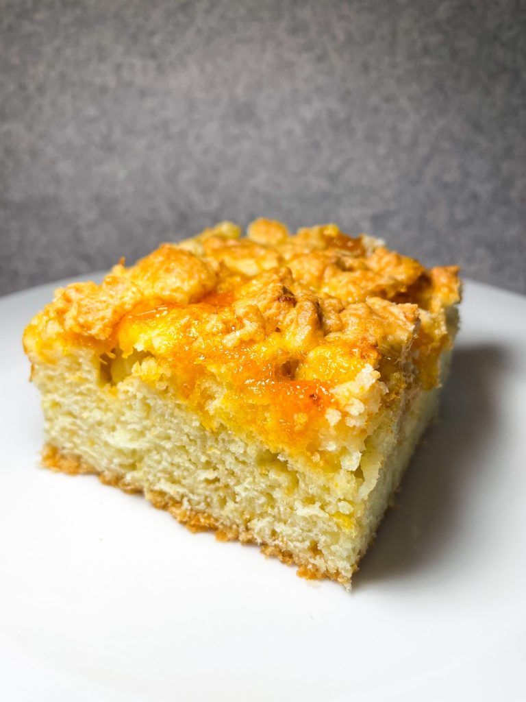 Apricot Jam Crumble Cake