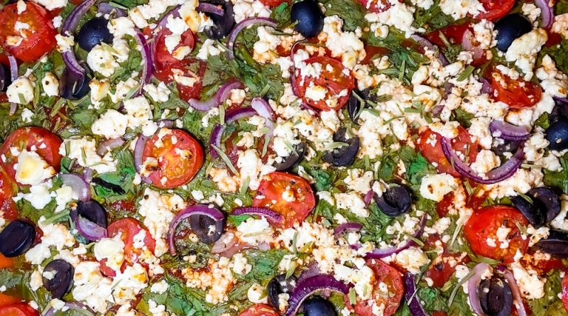 Feta & Spinach Pizza