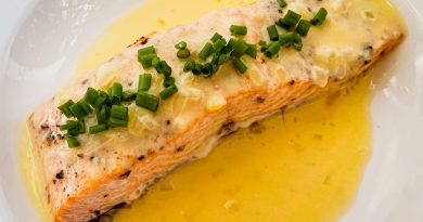 Baked Salmon with Lemon Butter Sauce