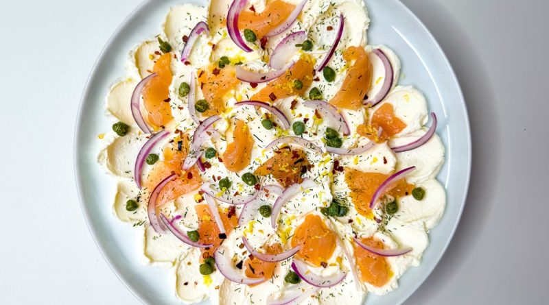 Smoked Salmon and Cream Cheese Spread
